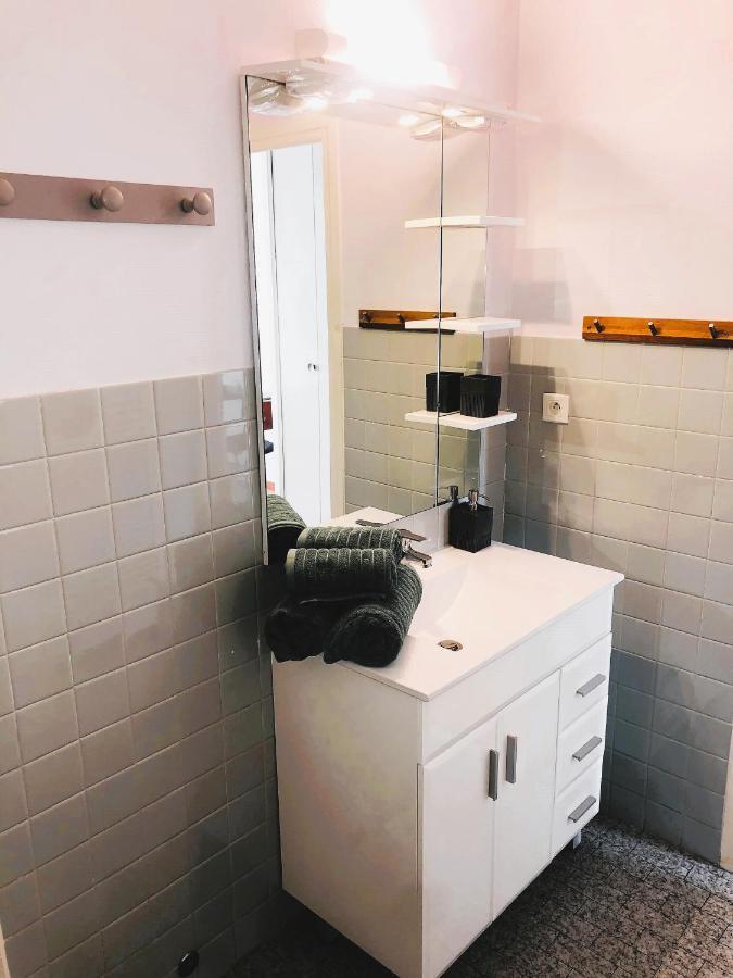 Paisible Studio Avec Agreable Loggia 2 Mn Du Centre Apartment Екс ле Бен Екстериор снимка